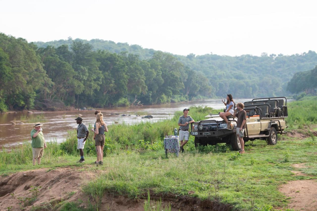 Sausage Tree Safari Camp Balule Wildreservaat Buitenkant foto